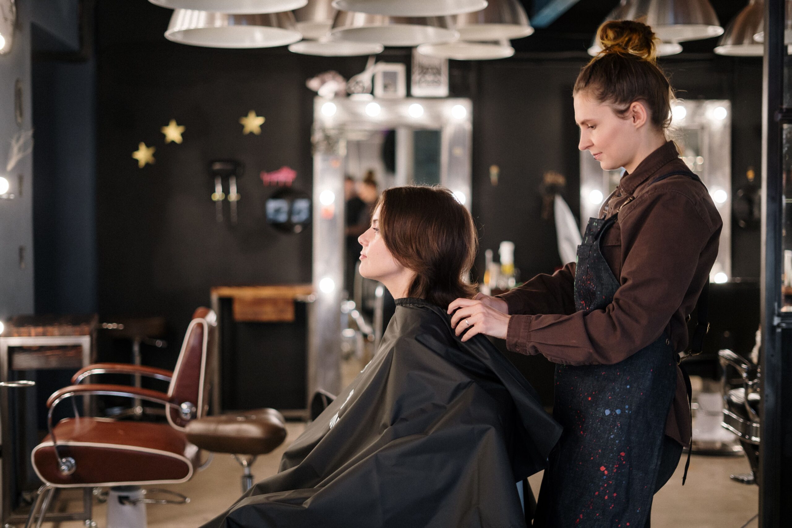 טיפול בנשירת שיער – סוגים, גורמים ופתרונות מתקדמים
